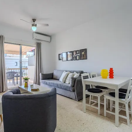 Margarita Gardens - Self Service * パ フォス