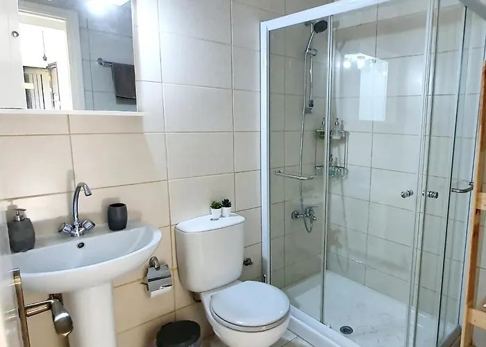 Margarita Gardens - Self Service 아파트 *