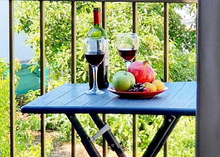 Margarita Gardens - Self Service