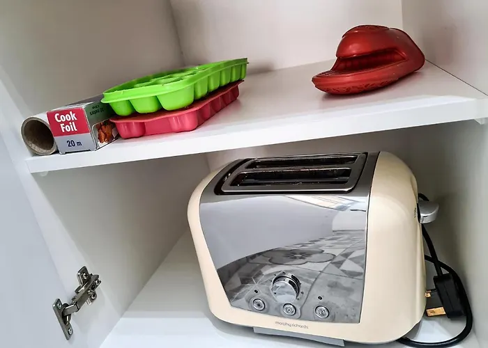 Margarita Gardens - Self Service 아파트 *