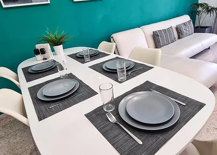 Margarita Gardens - Self Service