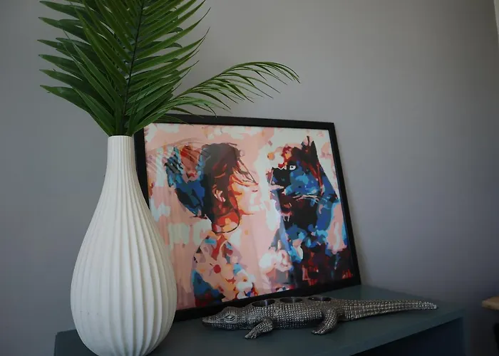 Margarita Gardens - Self Service