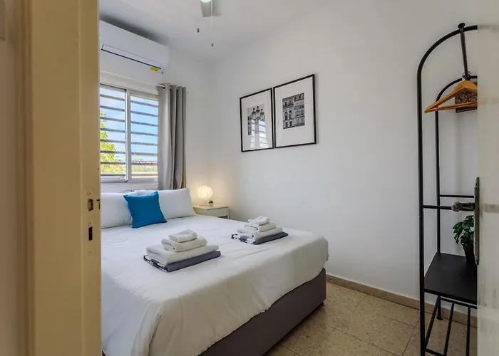 Margarita Gardens - Self Service * パ フォス