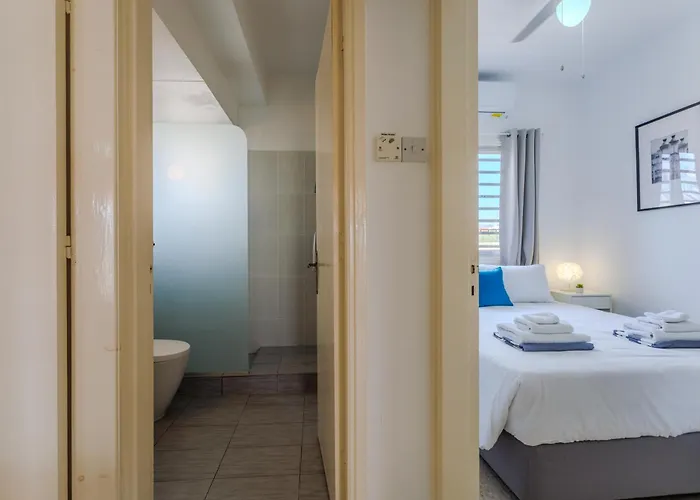 Margarita Gardens - Self Service