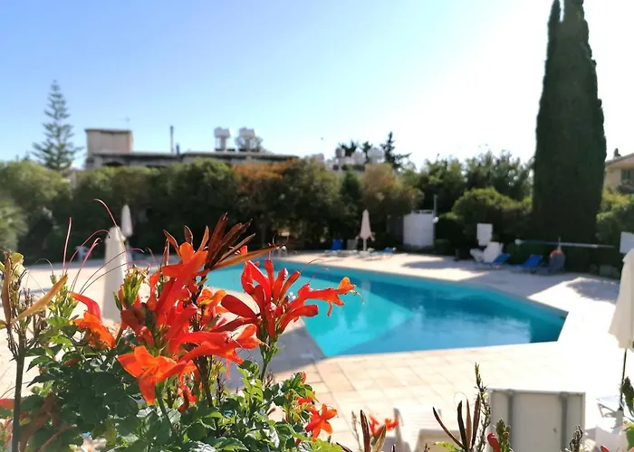 Margarita Gardens - Self Service * 파포스