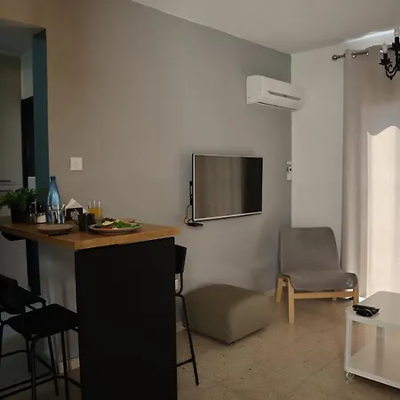 Margarita Gardens - Self Service *